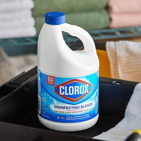 CloroxPro 81 oz. Concentrated Disinfecting Bleach with CloroMax - 6/Case